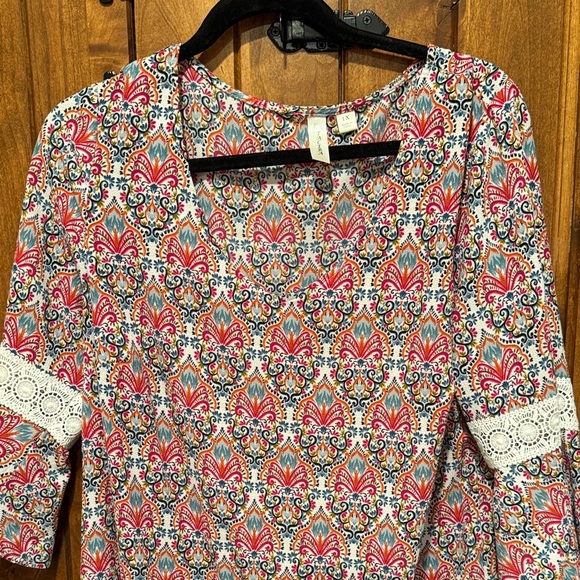 Colorful Patterned Dress - Picture 2 of 6